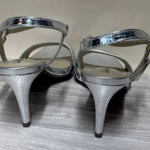 Life Stride Fab Flex Miracle Open Toe Metallic Faux Leather Sandal - Picture 4 of 9